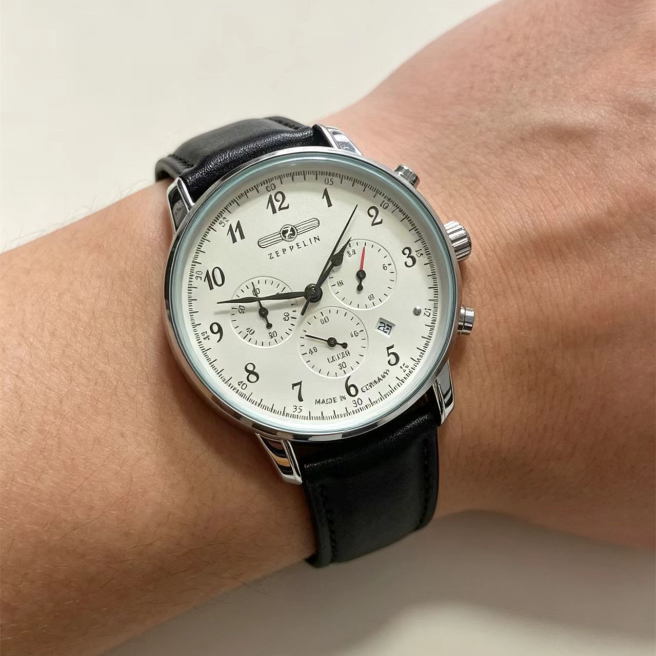 Nouvelle Montre à Quartz Zeppe - Mens Fashion Trends 2026 avis et prix